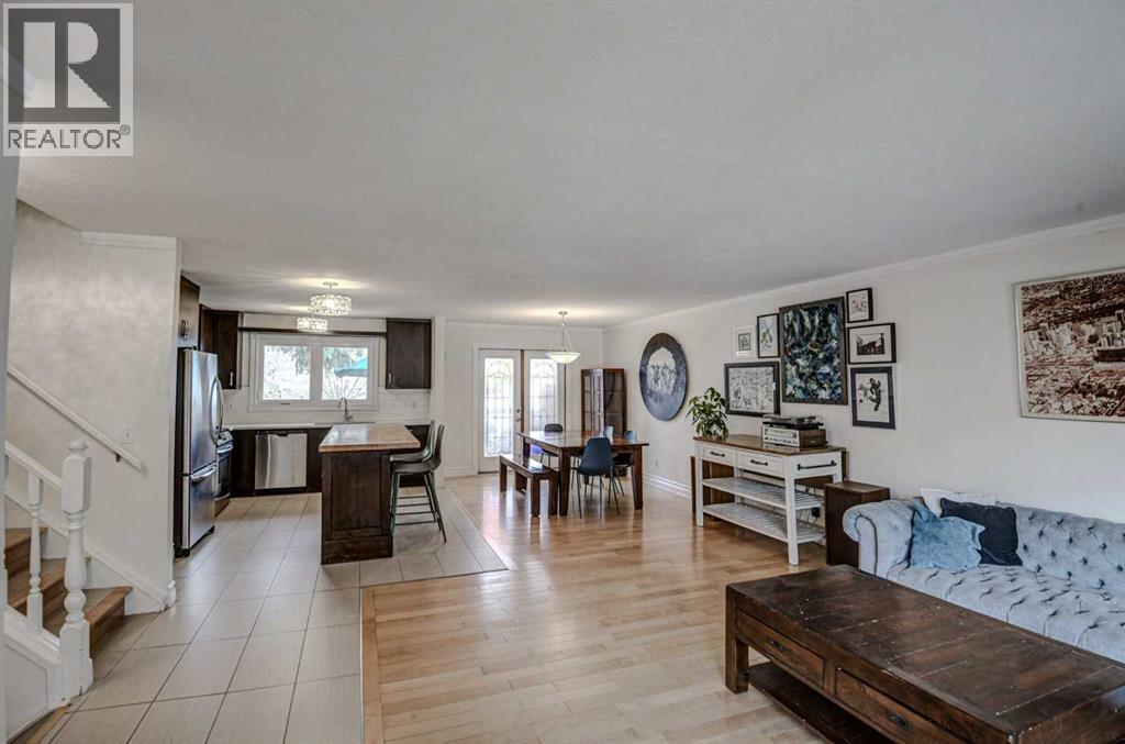 8116 33 Avenue NW - Image 2