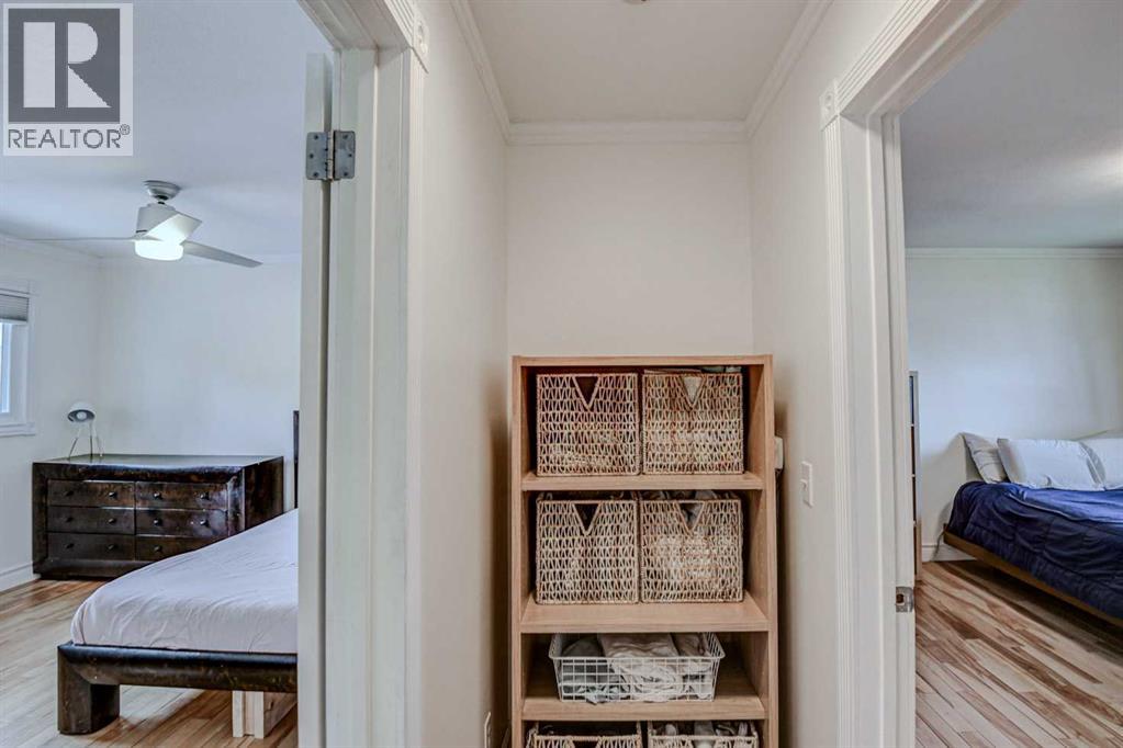 8116 33 Avenue NW - 18