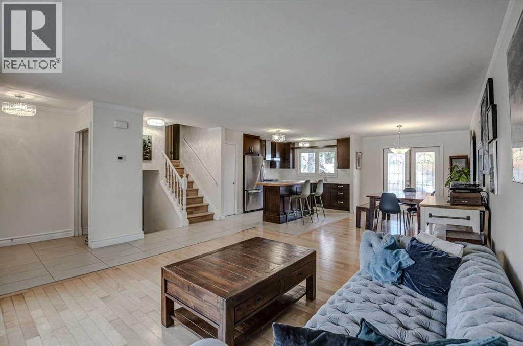 8116 33 Avenue NW - 4