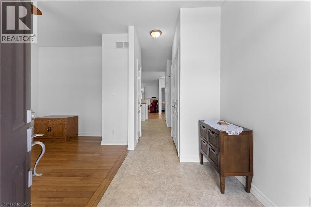 4324 BEVERLEY Crescent - 10