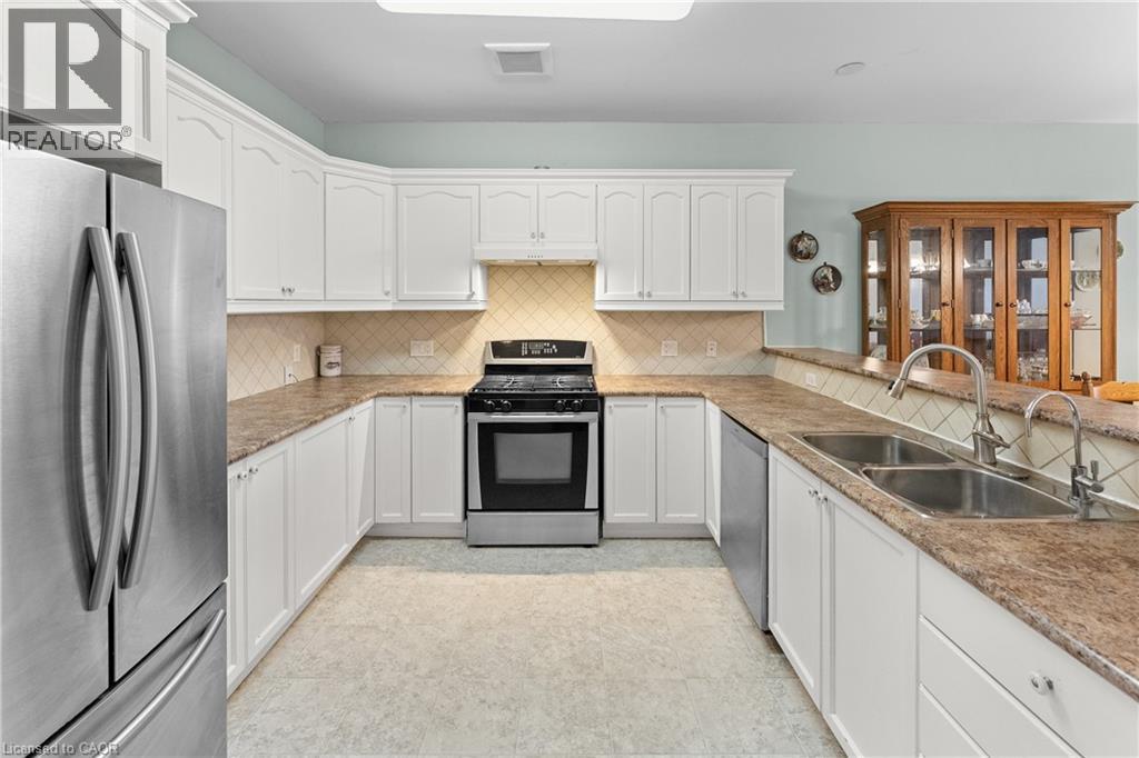 4324 BEVERLEY Crescent - 14