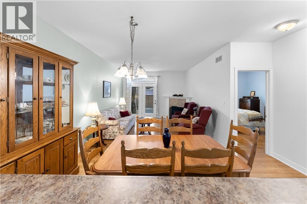 4324 BEVERLEY Crescent - 15