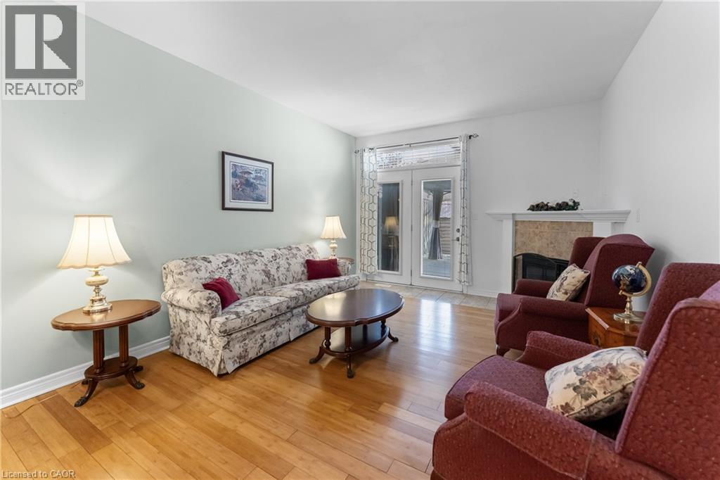 4324 BEVERLEY Crescent - 19