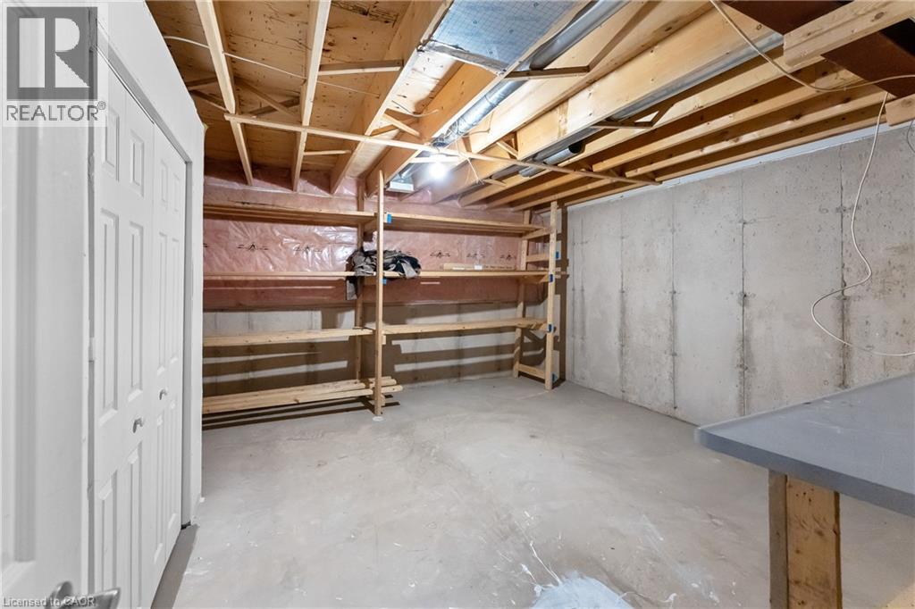 4324 BEVERLEY Crescent - 35