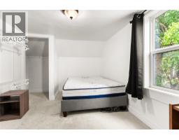 604 Fourth Street E, Revelstoke, BC V0E2S0 Photo 18