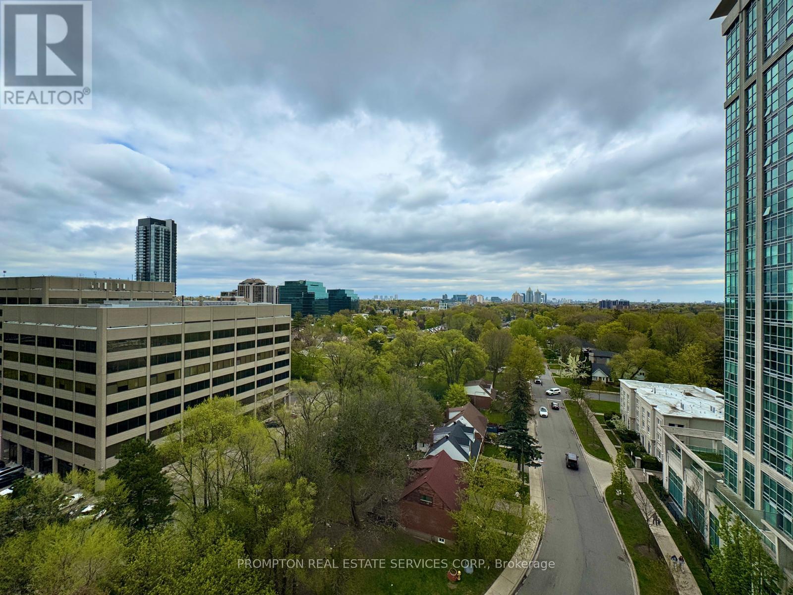 #1206 35 BALES AVENUE - 18