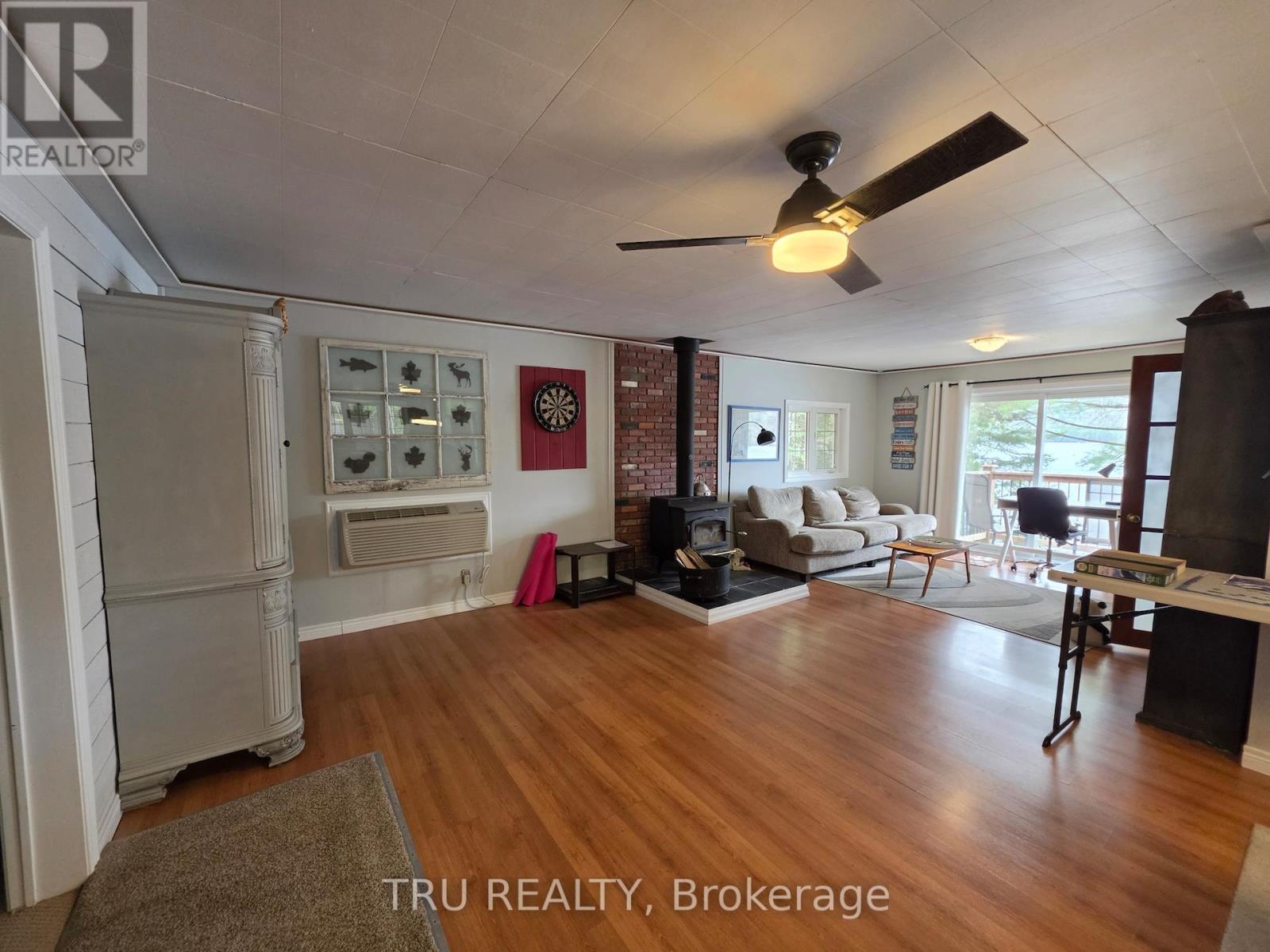 952 SIBERIA ROAD - 11