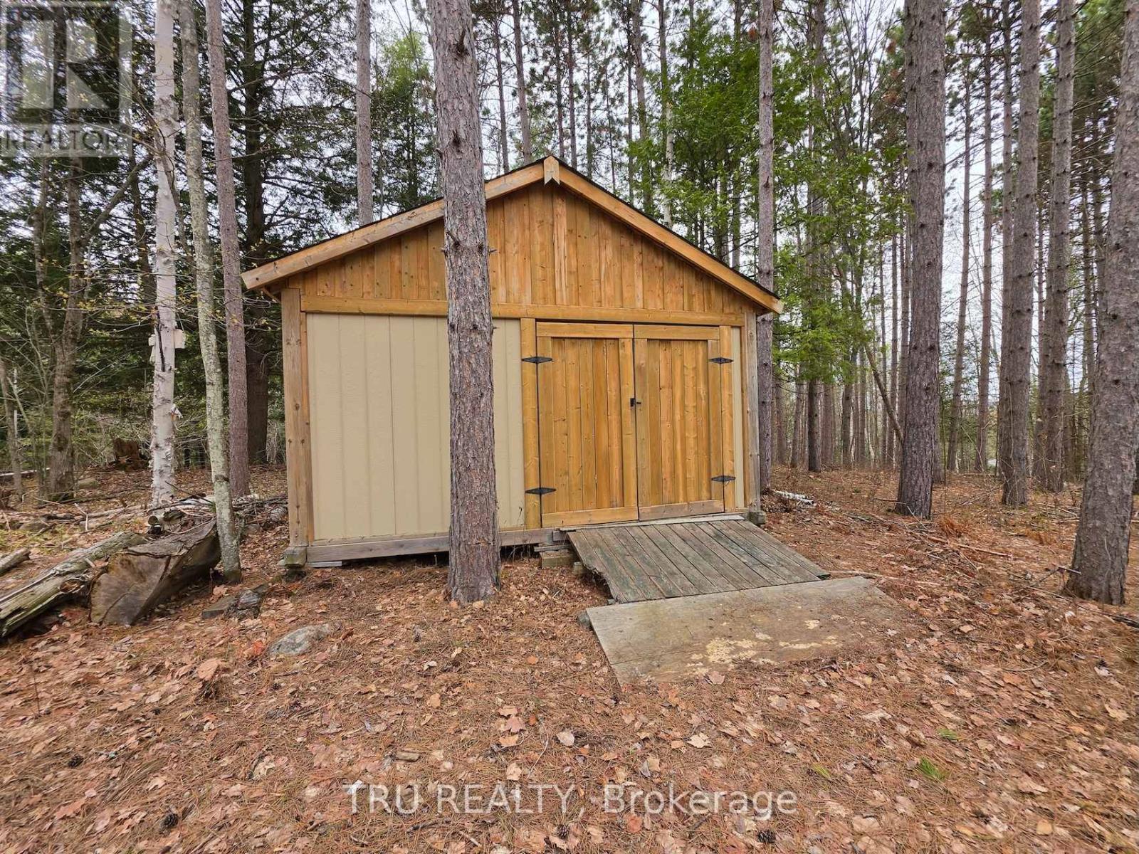 952 SIBERIA ROAD - 27