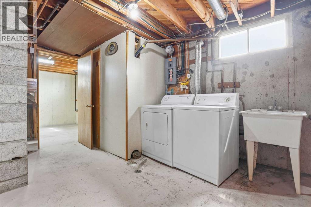 140 Fyffe Road SE - 34
