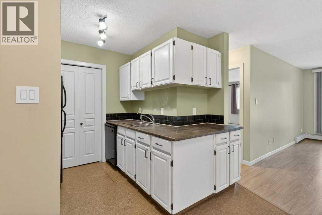 #113 6400 Coach Hill Road SW - 9