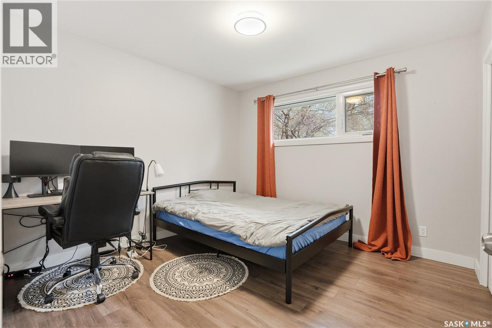 2305 Taylor STREET E - 21