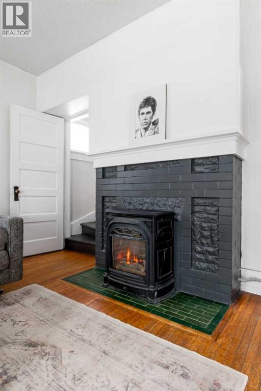 106 3 Street SE - 17