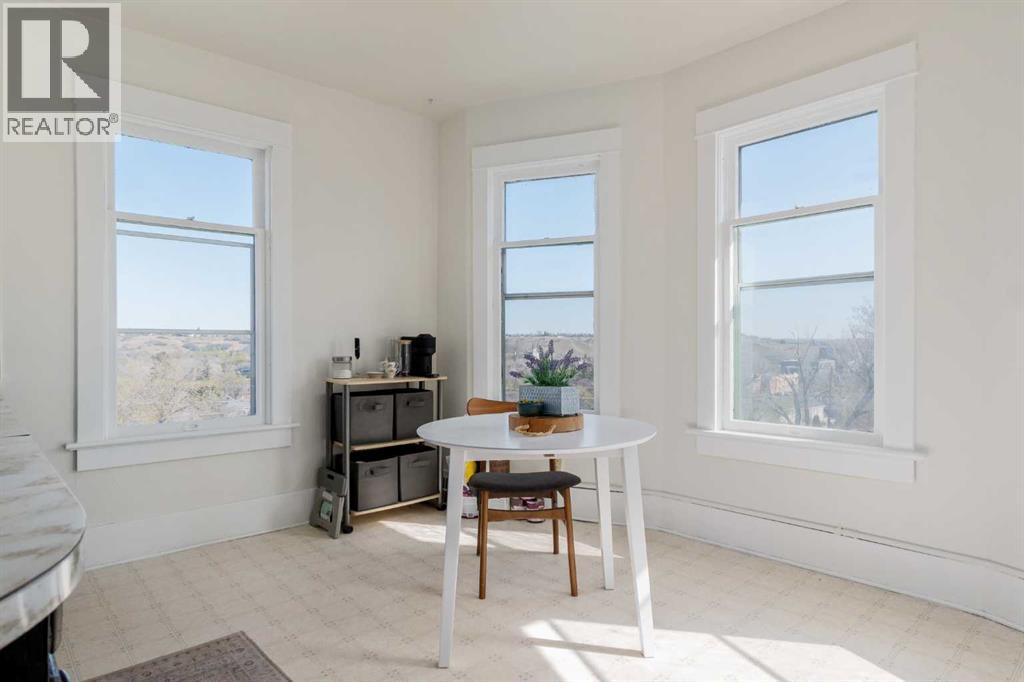 106 3 Street SE - 19