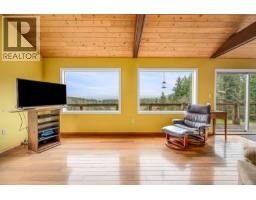 Living room - 8900 Keith Wagner Way, Denman Island, BC V0R1T0 Photo 22