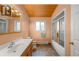 8900 Keith Wagner Way, Denman Island, BC V0R1T0 Photo 33