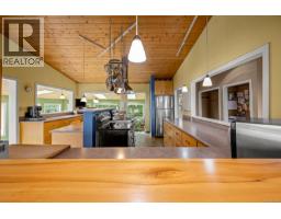 8900 Keith Wagner Way, Denman Island, BC V0R1T0 Photo 30