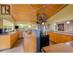 8900 Keith Wagner Way, Denman Island, BC V0R1T0 Photo 29