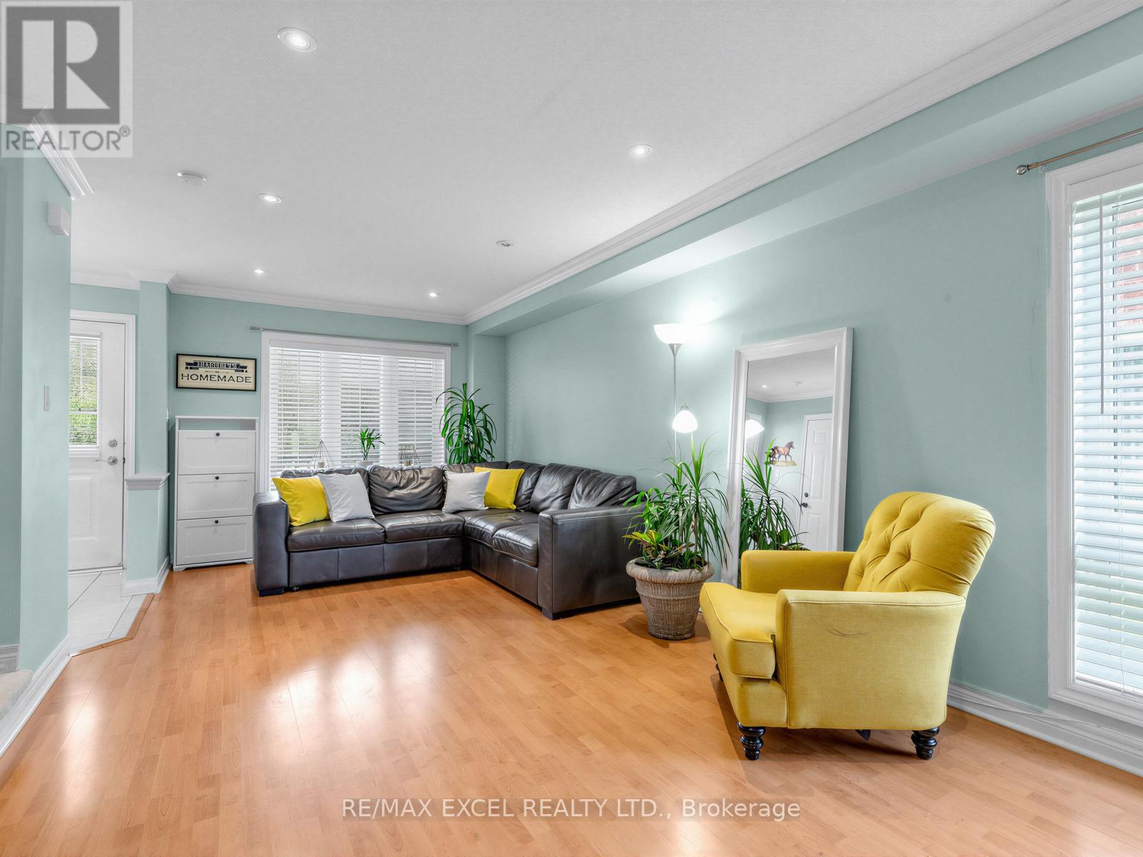 764 CRAIGHURST COURT - 7