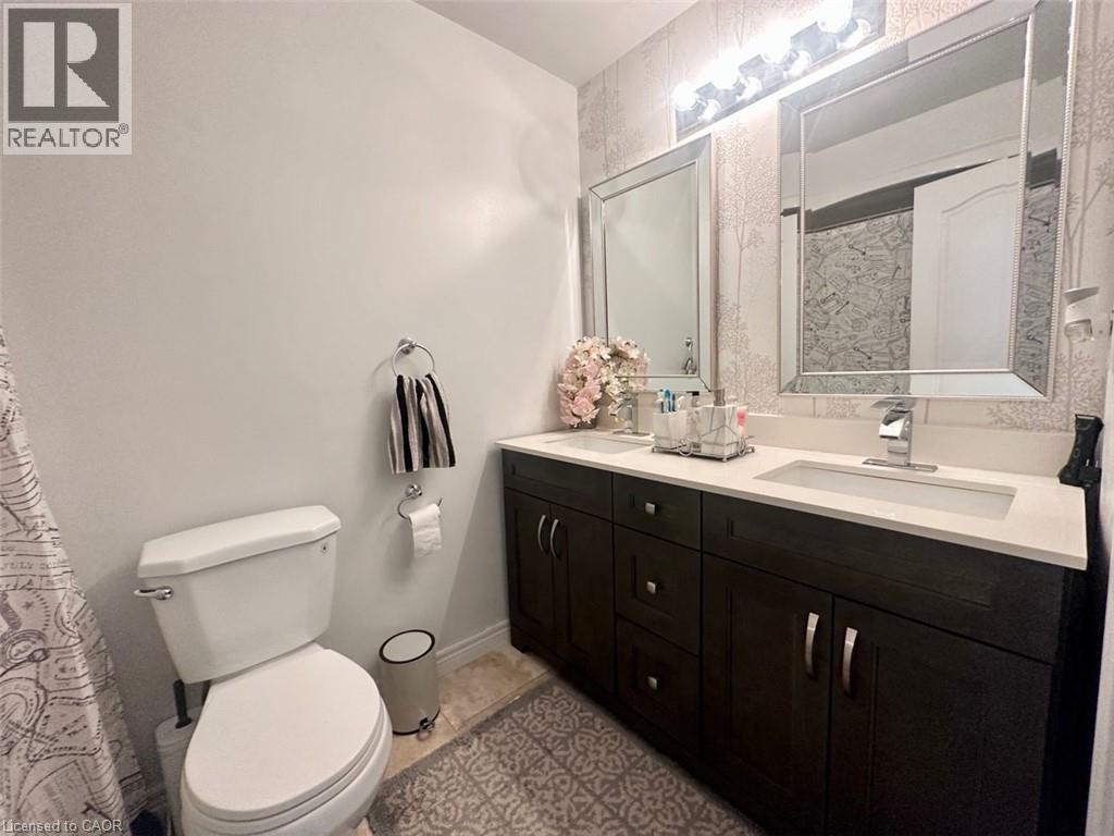 42 ST PAUL Avenue, Brantford, Ontario, N3T4E6 — Photo 10