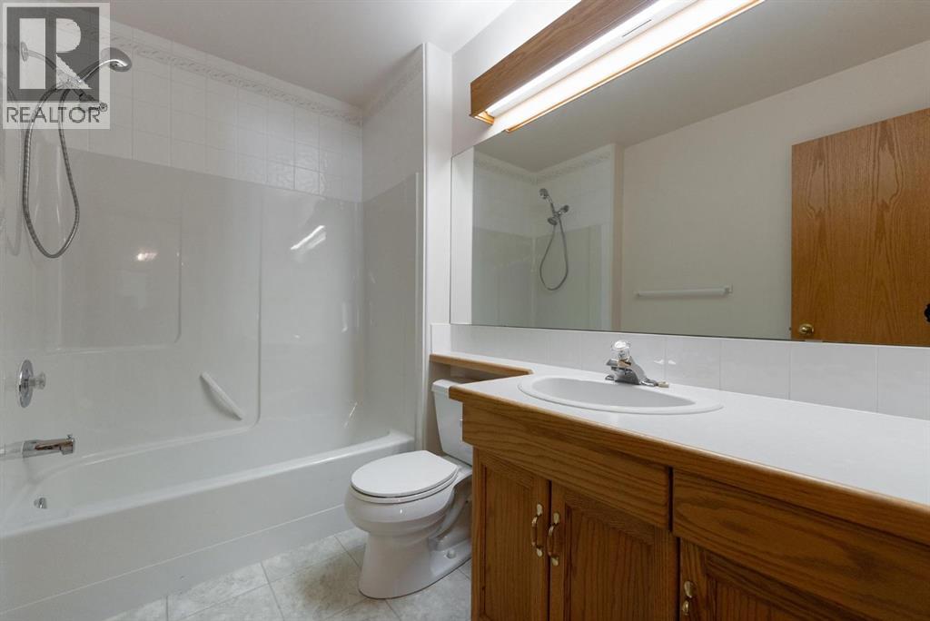 410A Edgewood Close — photo 18