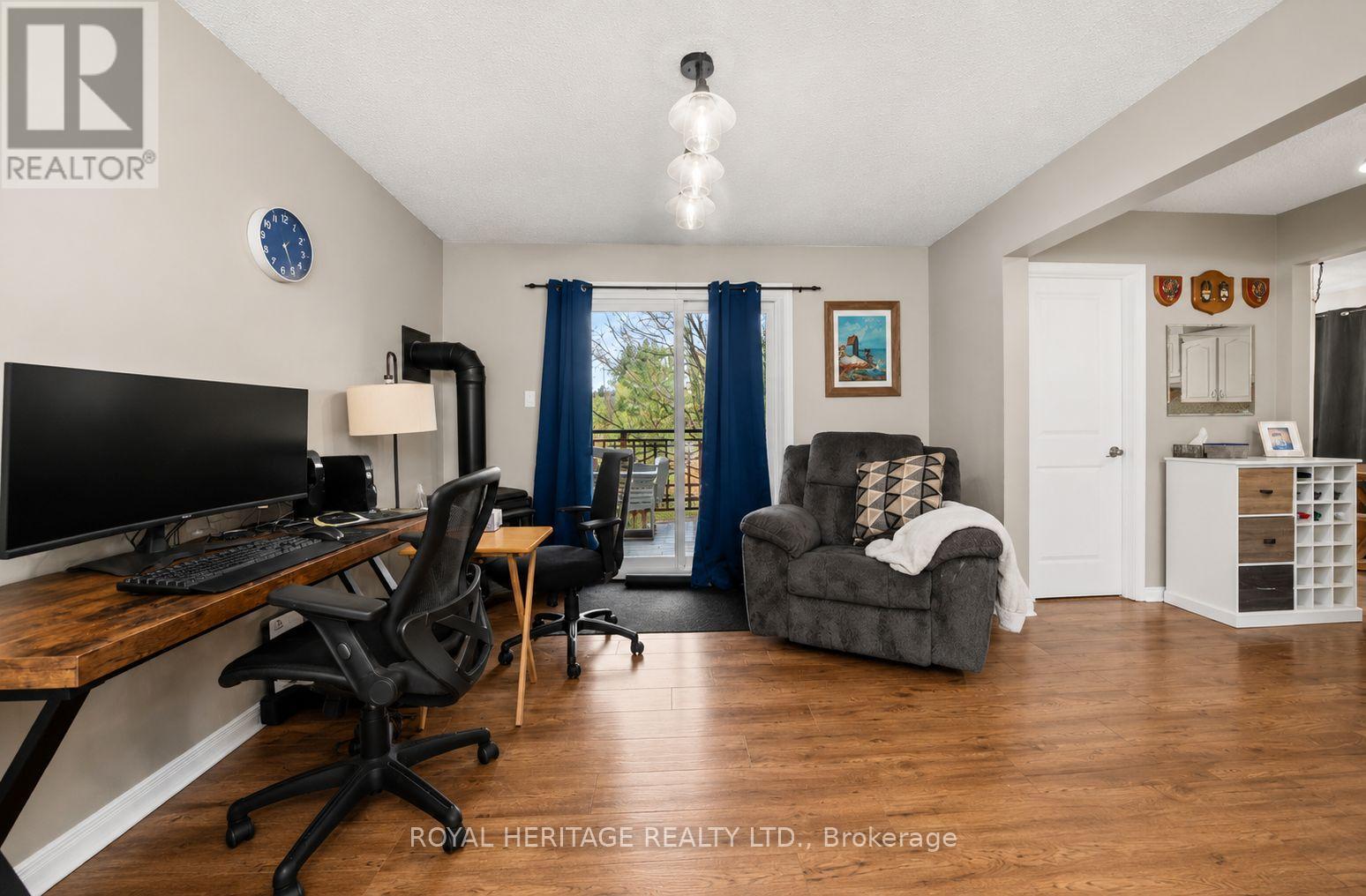 51 ROBERT STREET - 15