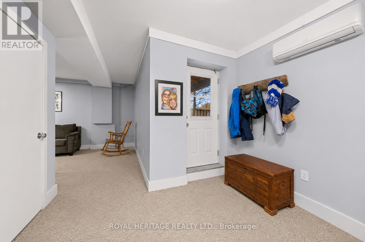 51 ROBERT STREET - 34