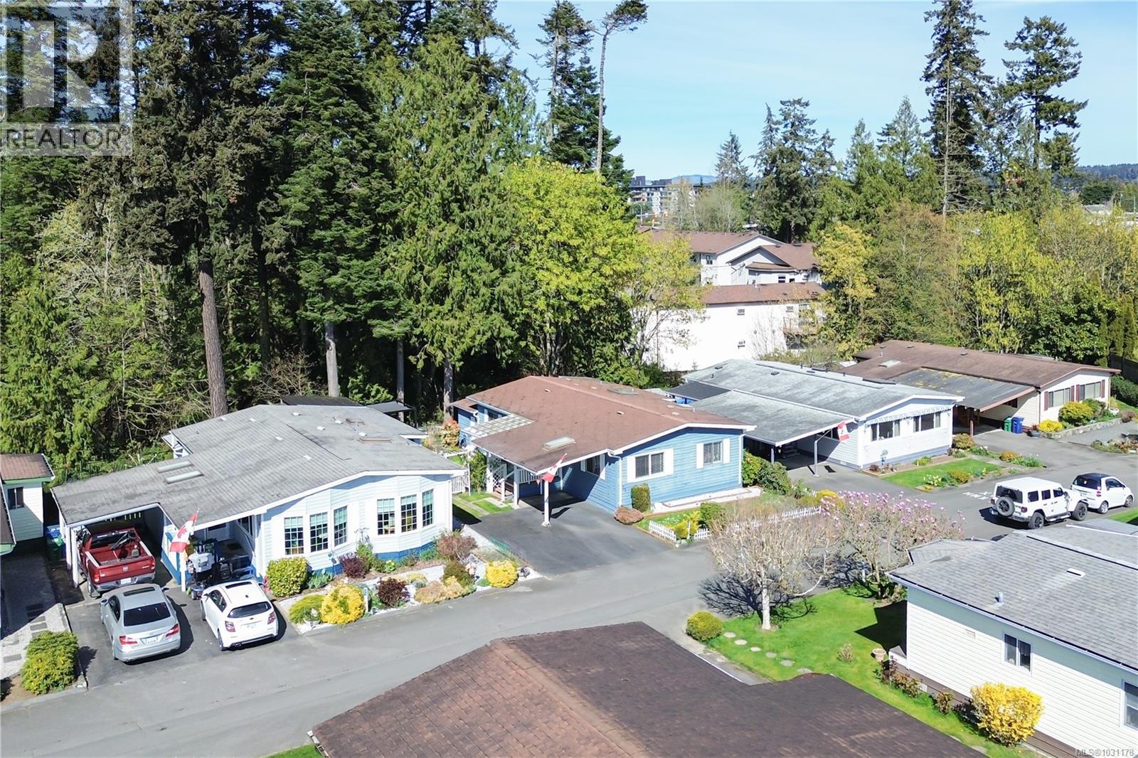 #33 7701 Central Saanich Rd - 36