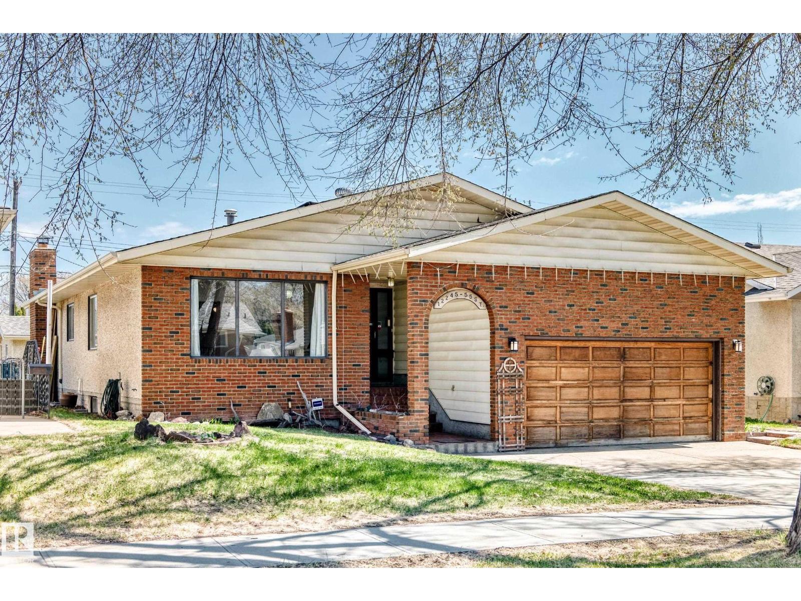 12245 55 ST NW - 1