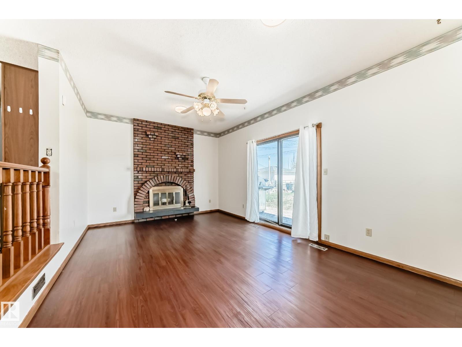 12245 55 ST NW - 14