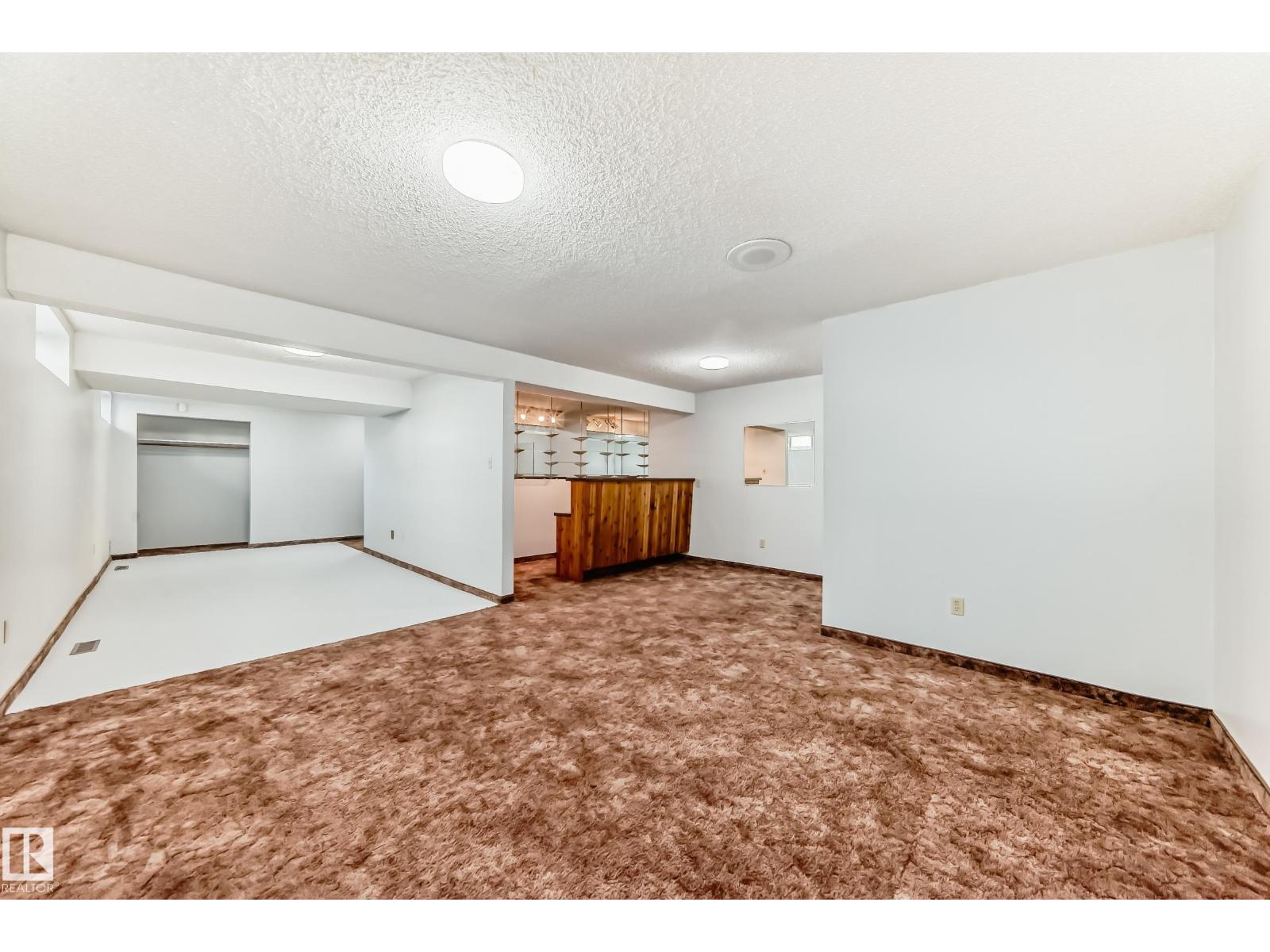 12245 55 ST NW - 32