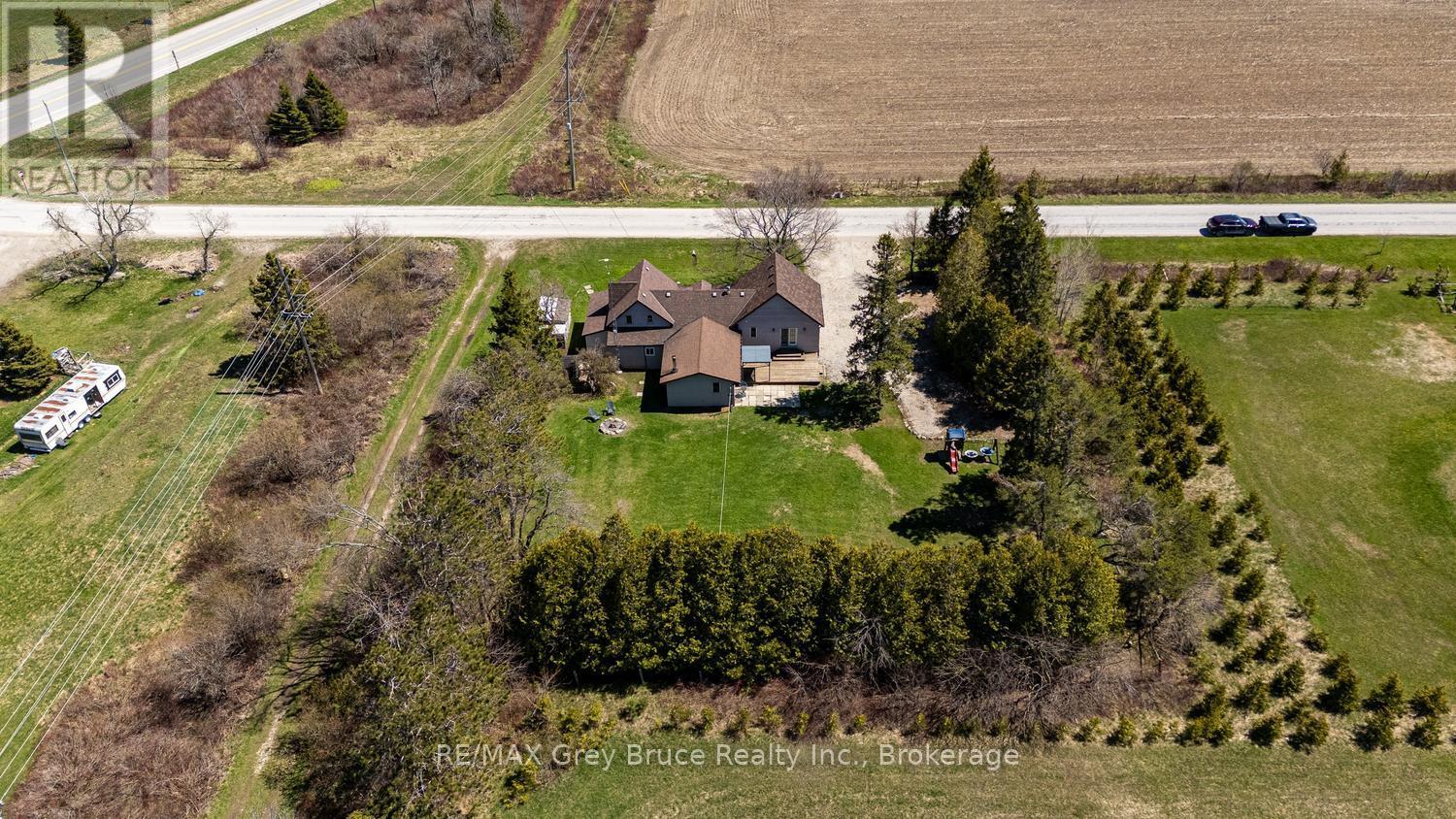 206 LINDSAY ROAD 30 - 39