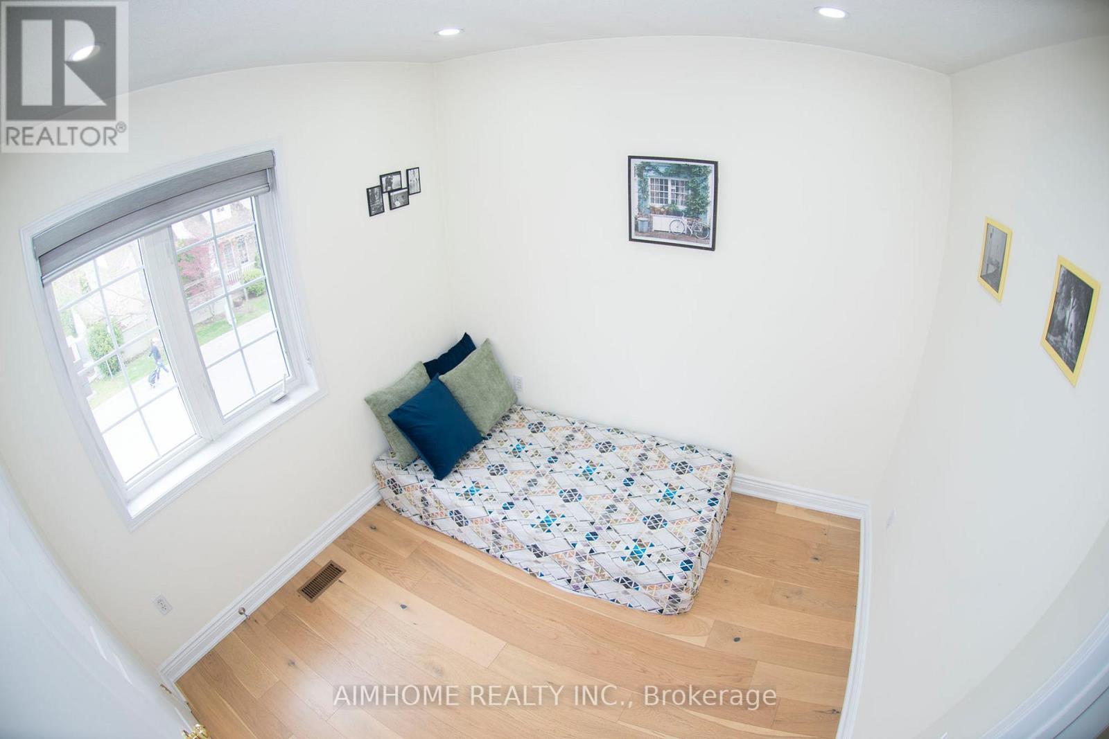 118 EMERY HILL BOULEVARD - 11