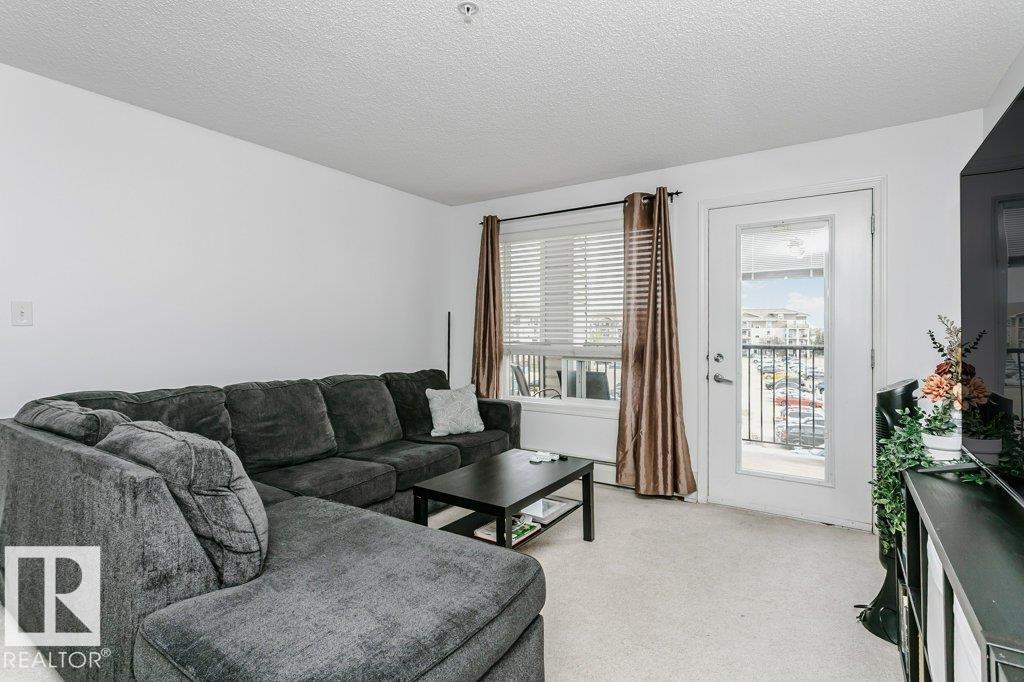 #6305 7331 SOUTH TERWILLEGAR DR NW - 11