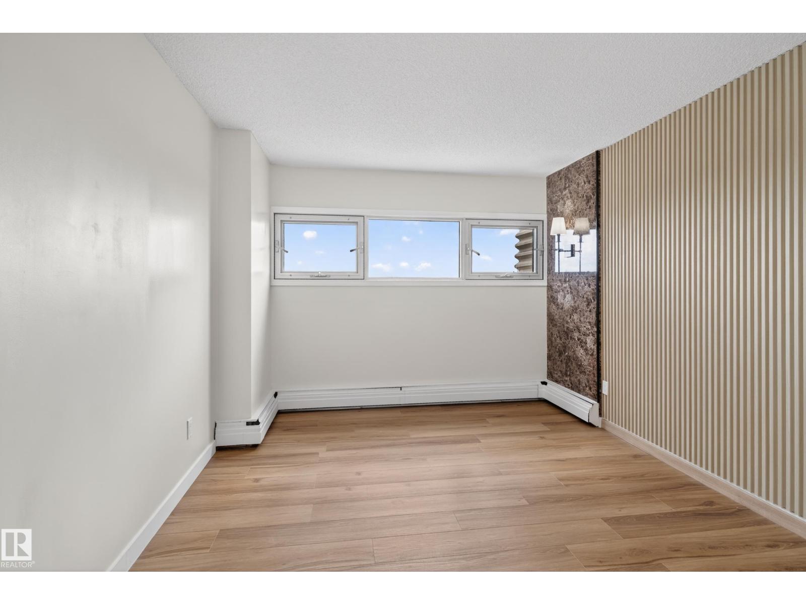 #90 8745 165 ST NW - Image 2