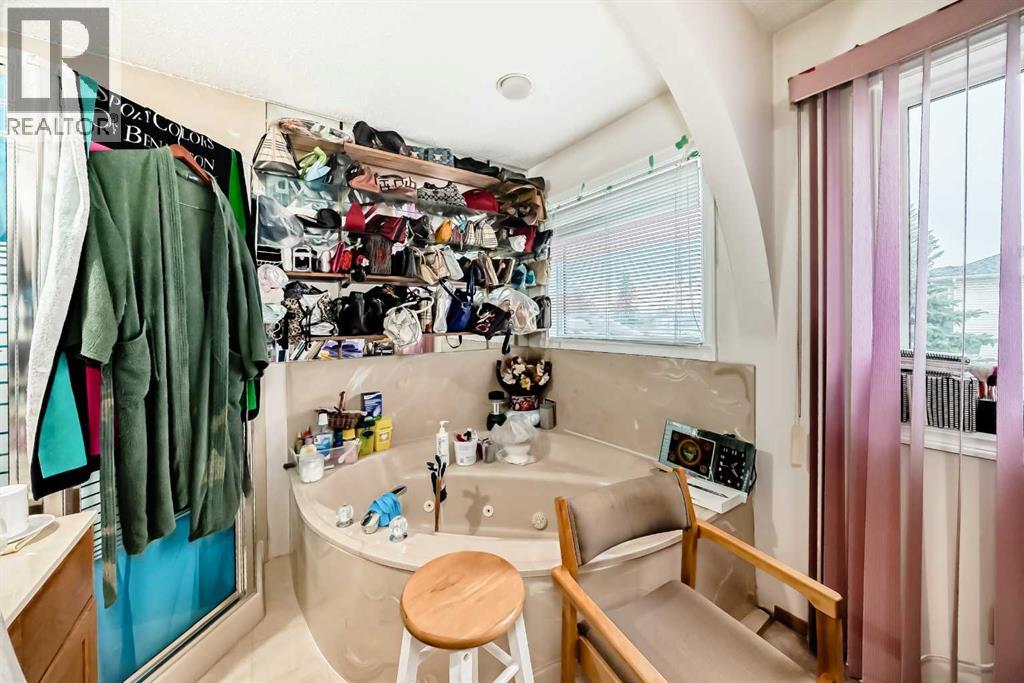 952 Applewood Drive SE - 18