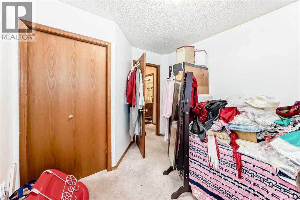 952 Applewood Drive SE - 21