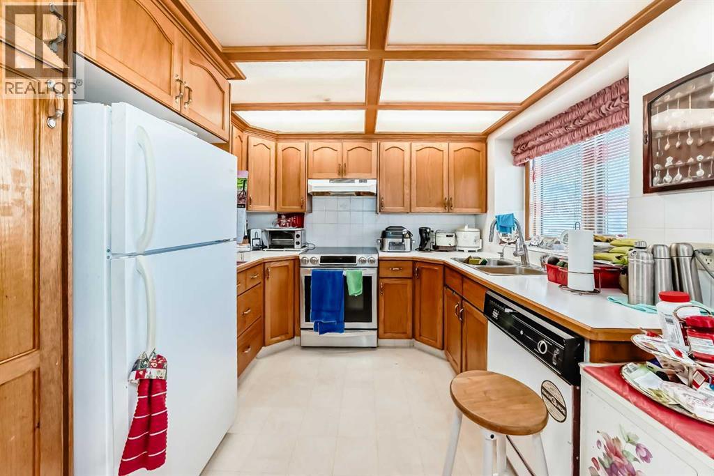 952 Applewood Drive SE - 9