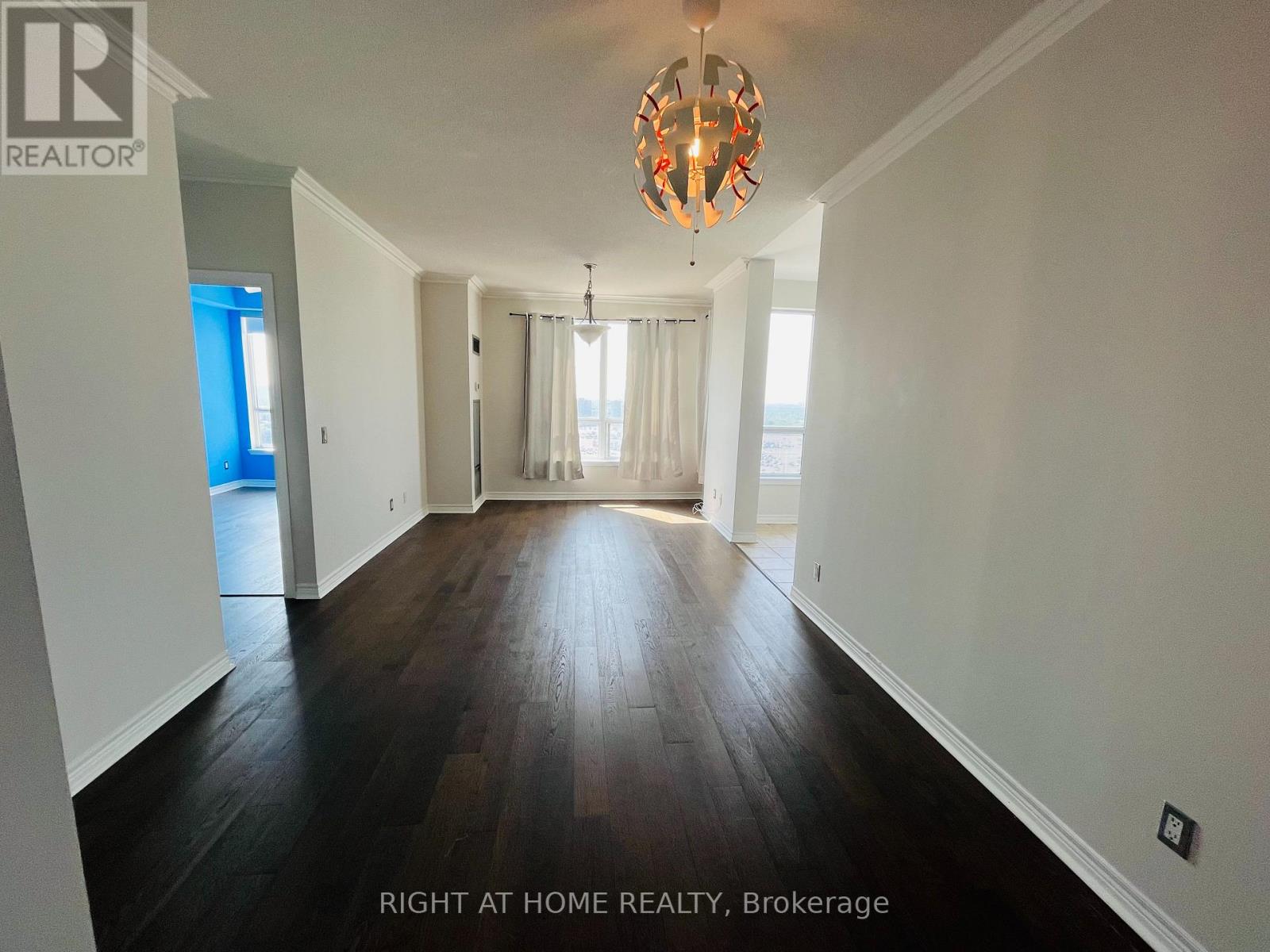 #LPH209 15 NORTH PARK ROAD - 11