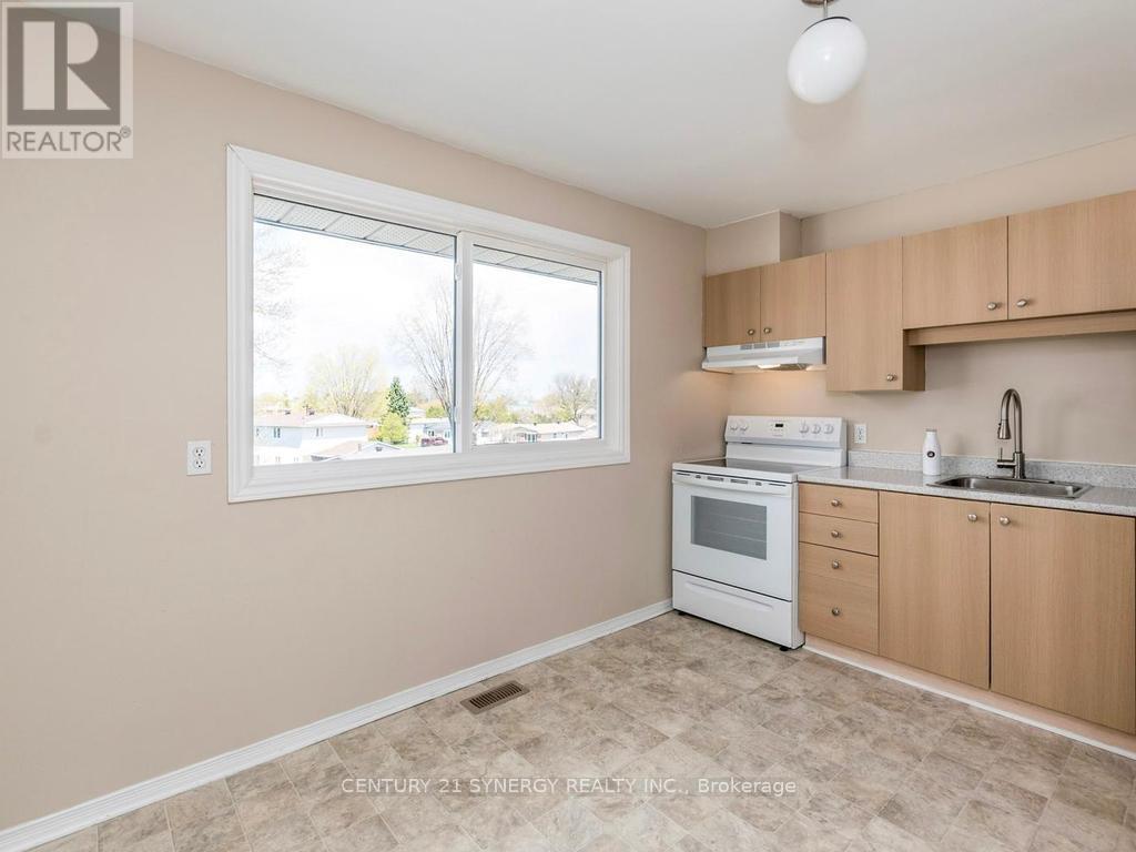 #34 2669 SOUTHVALE CRESCENT - 12