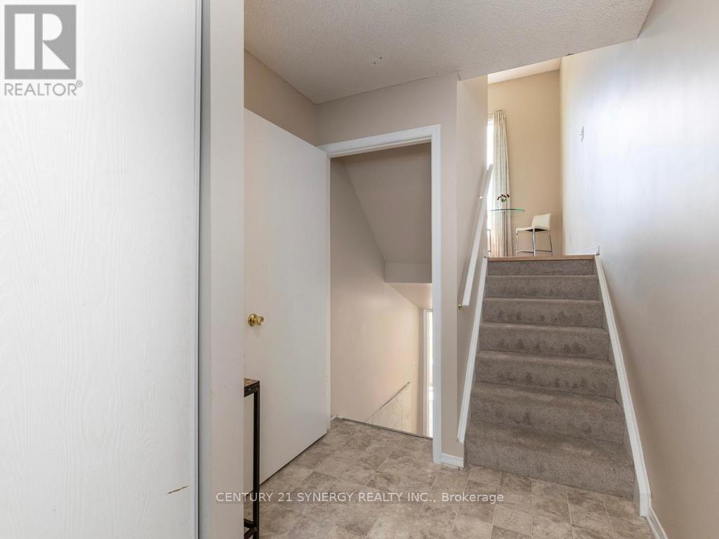 #34 2669 SOUTHVALE CRESCENT - 4