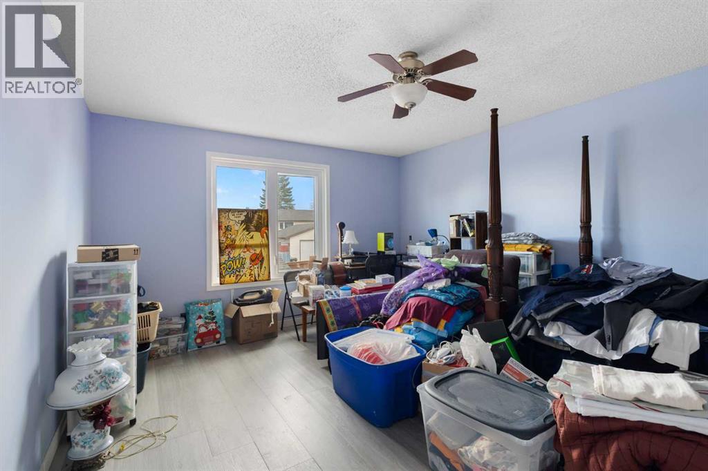 169 Beddington Circle NE - 13