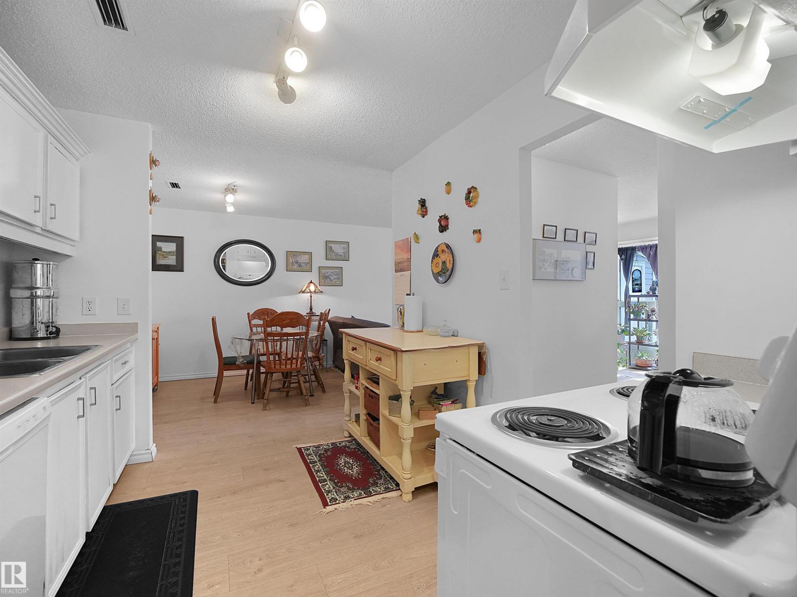 #156 2703 79 ST NW - 11