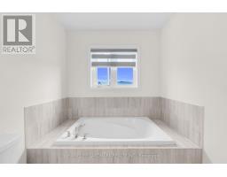 21 Sapphire Way, Thorold, ON L0S1A0 Photo 32