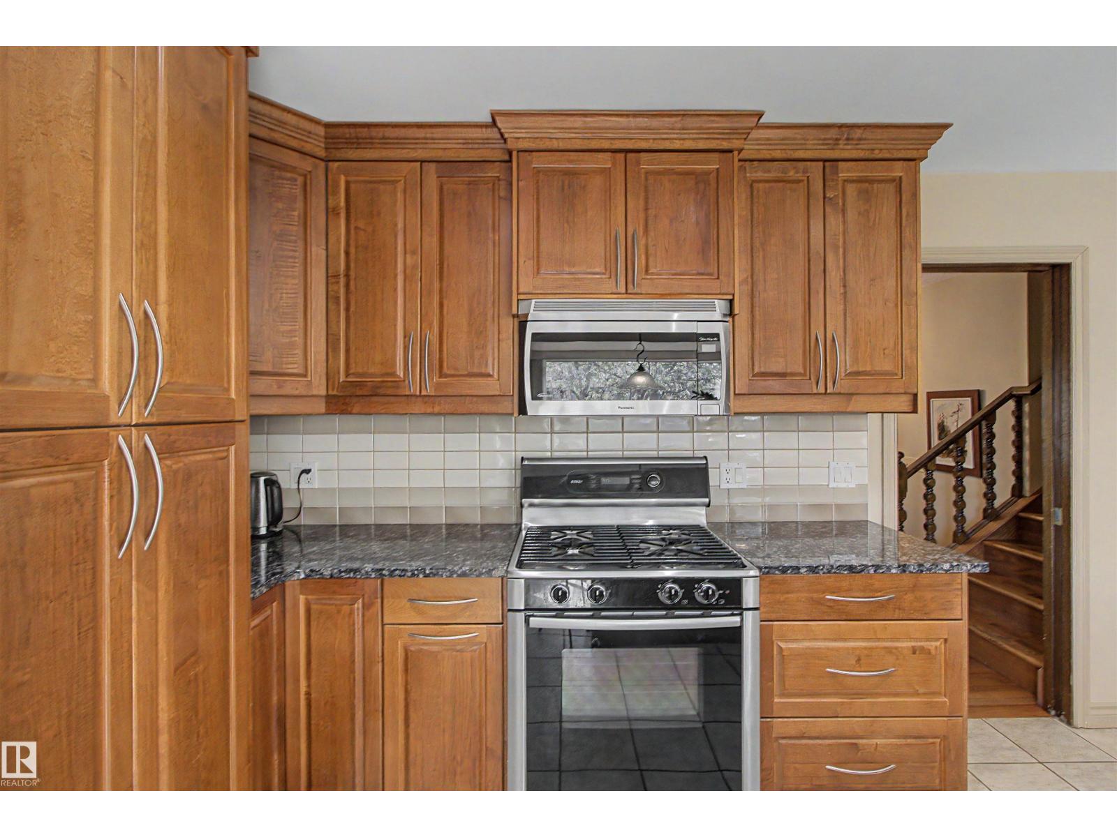 11617 26 AV NW - 24