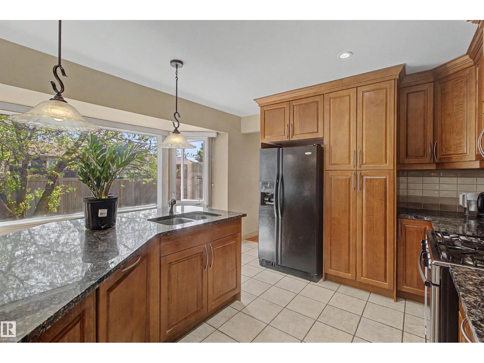 11617 26 AV NW - 21