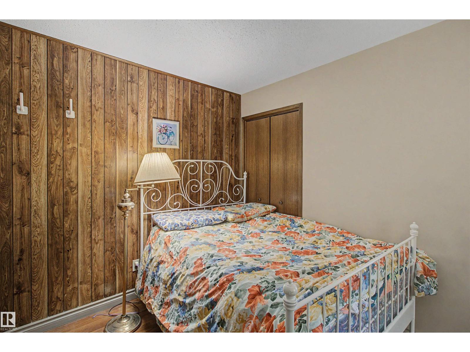 11617 26 AV NW - 32