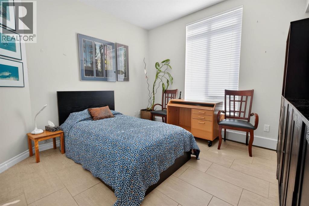 #110 1718 14 Avenue NW - 19