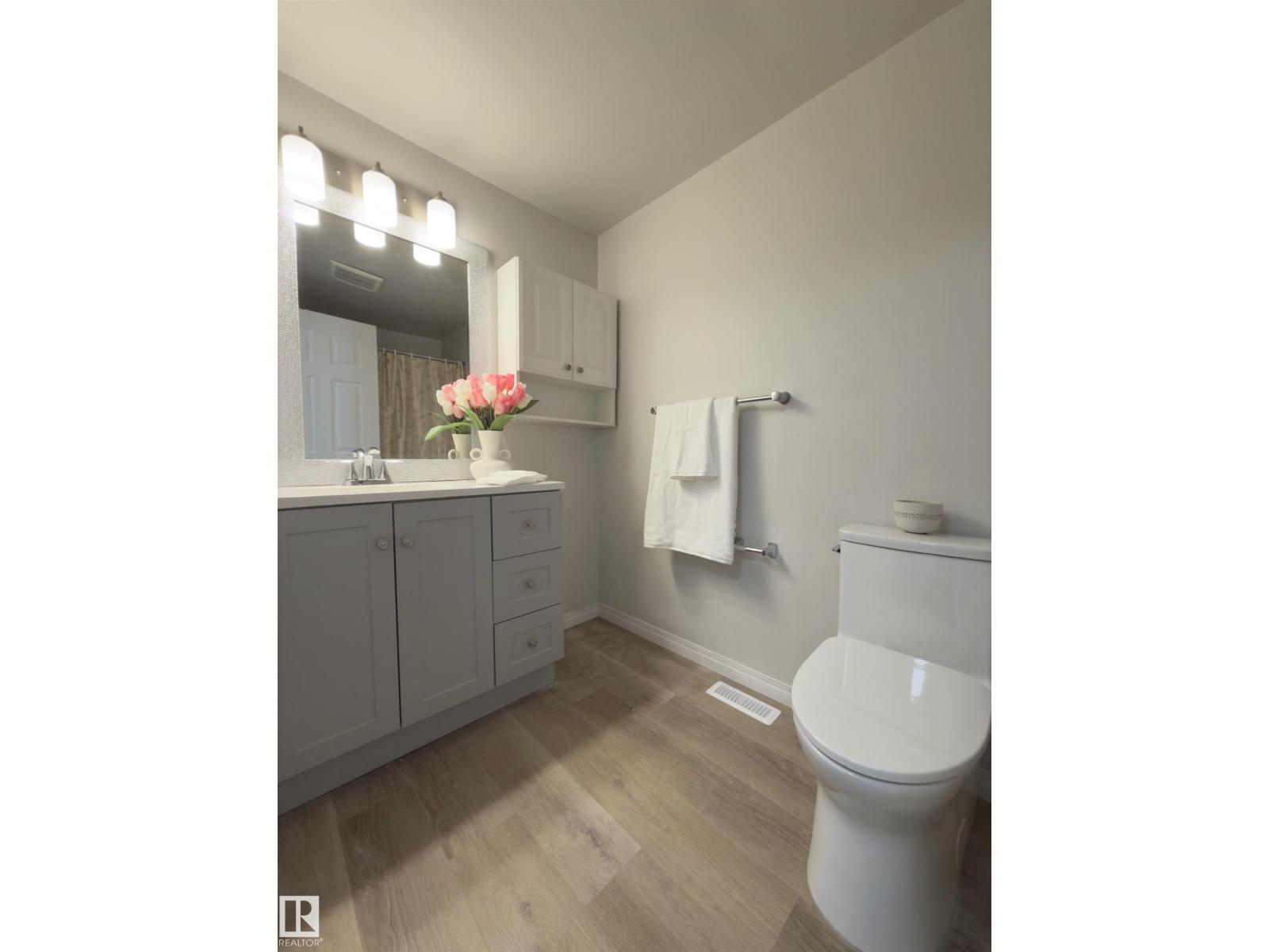 #14 18010 98 AV NW - 12
