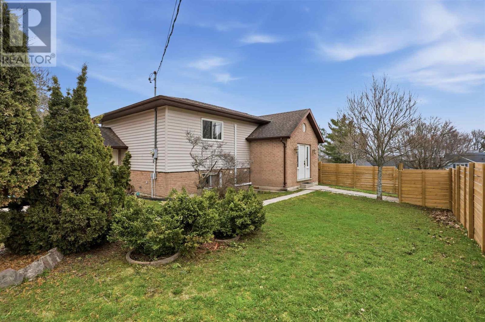6 Moluch ST, Sault Ste. Marie, Ontario, P6B3G8 — Photo 16