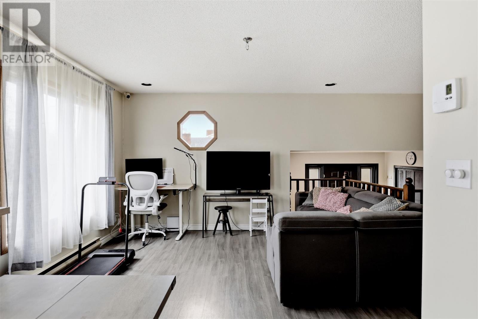 6 Moluch ST, Sault Ste. Marie, Ontario, P6B3G8 — Photo 43